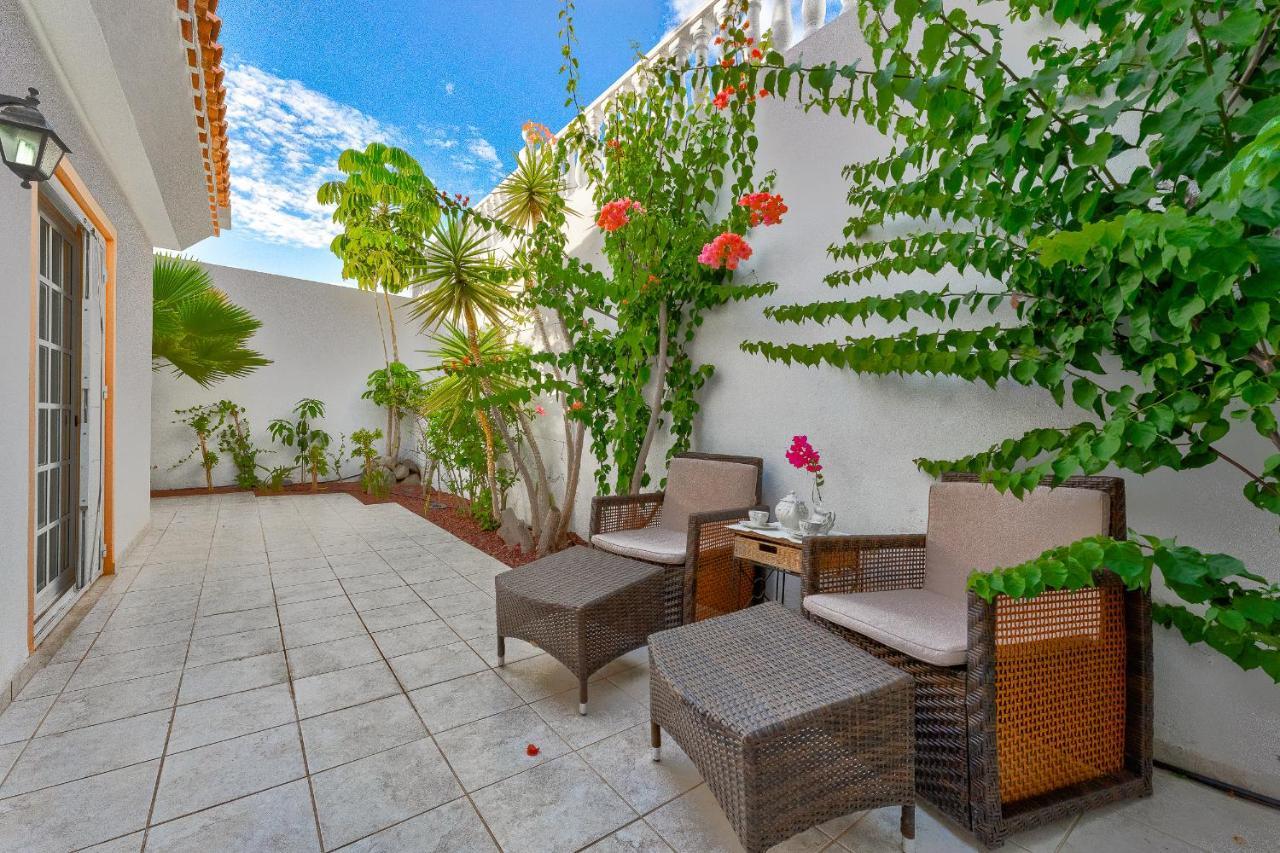 Marvelous Holiday Home - Villa La Caleta Costa Adeje  Exterior photo